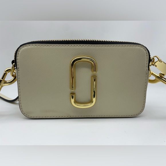 Marc Jacobs Snapshot Crossbody Bag - Picture 2 of 9